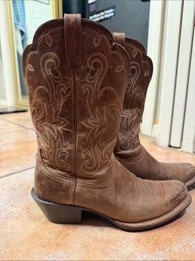 Ariat Brown Embroidered Leather Western Boots - Women's